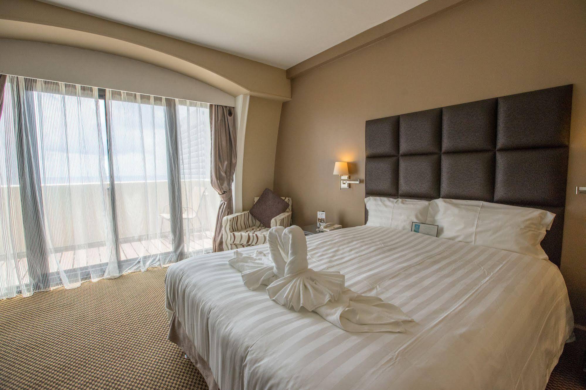 Royal Orchid Hotel Guam Tamuning Exterior photo